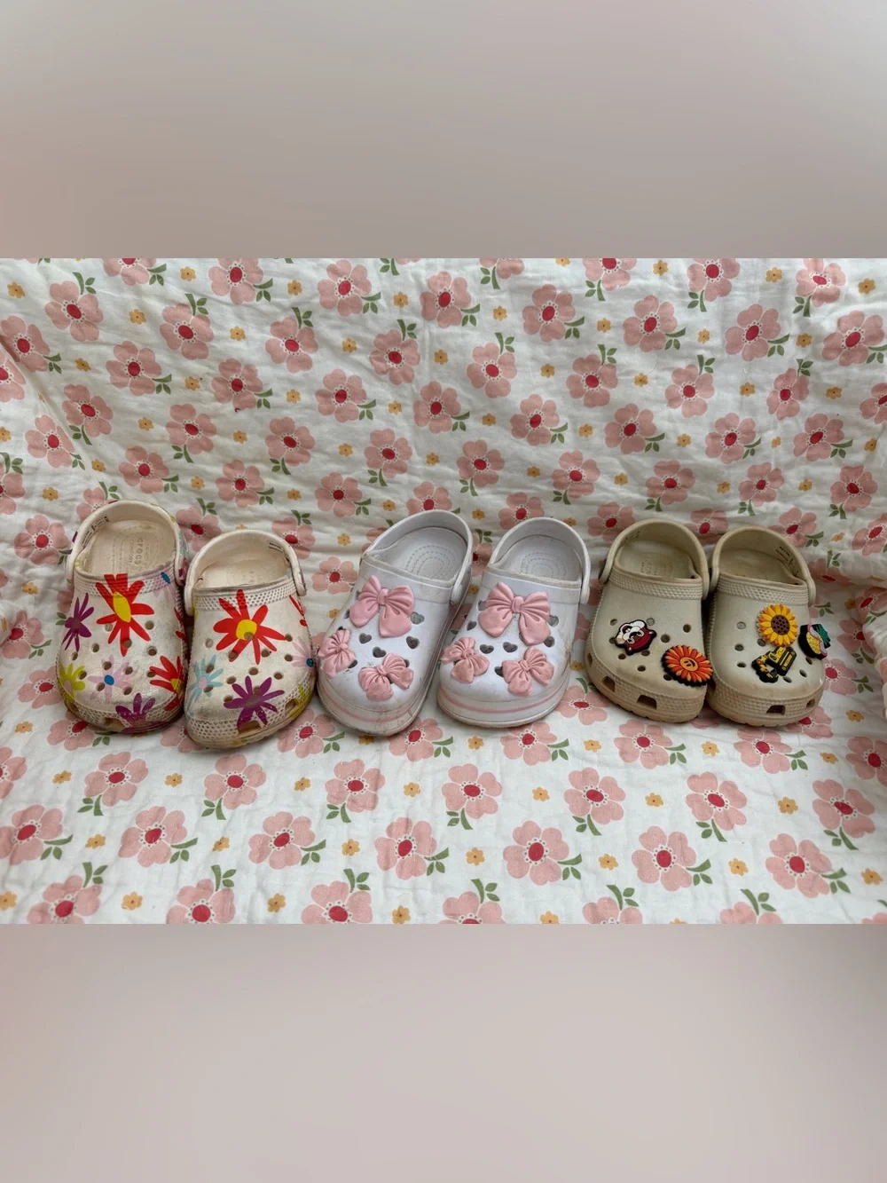 Girls' Pink Floral Slip-On Clog Shoes - Cute Bow & Flower Accents Play Shoes